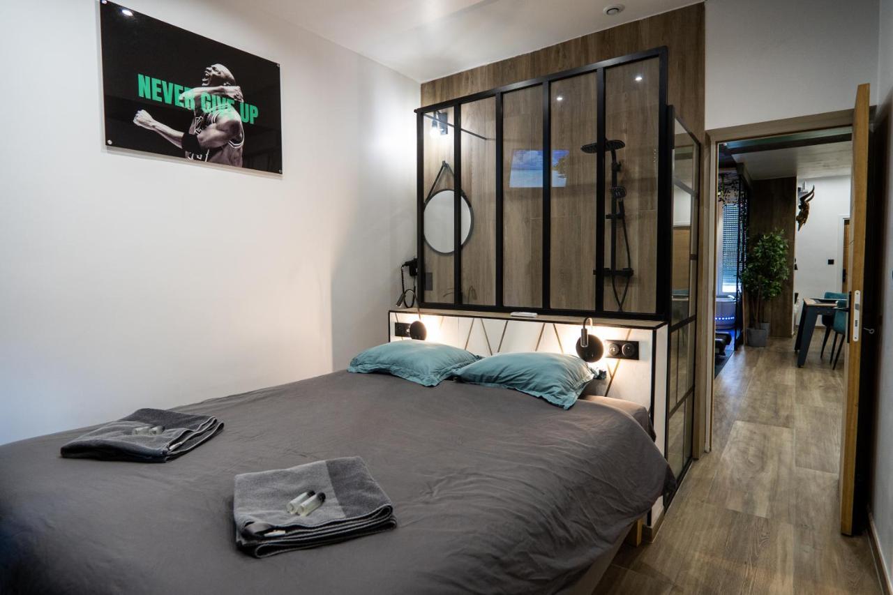 Capsule Wellness - Sauna - Balneo - Machine De Sport Privatif - Ps5 - 2 Chambres Valenciennes Exterior photo