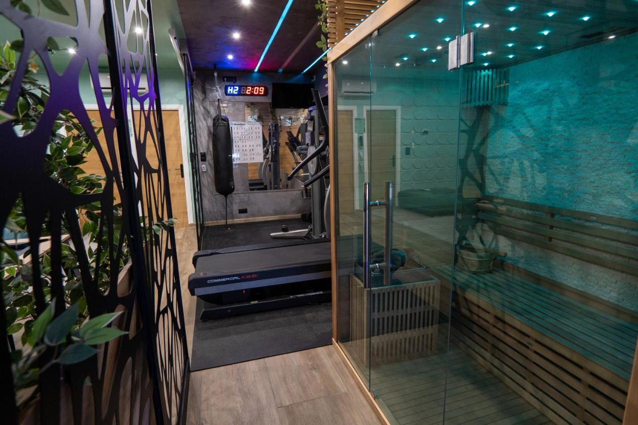 Capsule Wellness - Sauna - Balneo - Machine De Sport Privatif - Ps5 - 2 Chambres Valenciennes Exterior photo