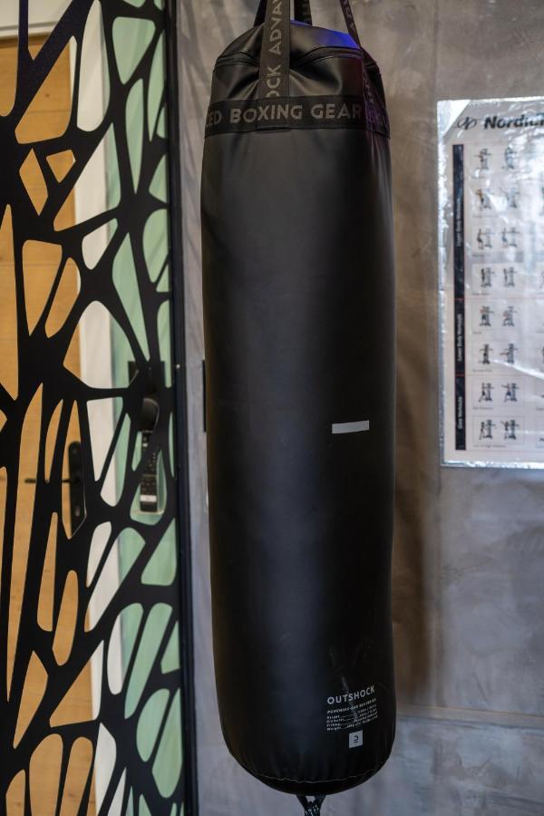 Capsule Wellness - Sauna - Balneo - Machine De Sport Privatif - Ps5 - 2 Chambres Valenciennes Exterior photo